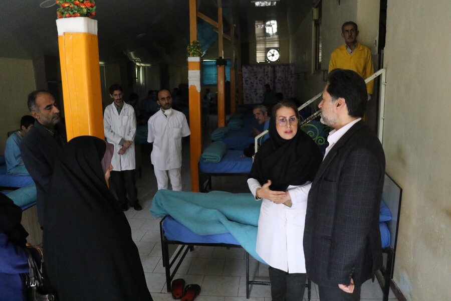 بازدید دکتر حسین نحوی نژاد از مرکز کم توانان ذهنی بالای ۱۴ سال ( پسران ) مهرورزان کوچصفهان