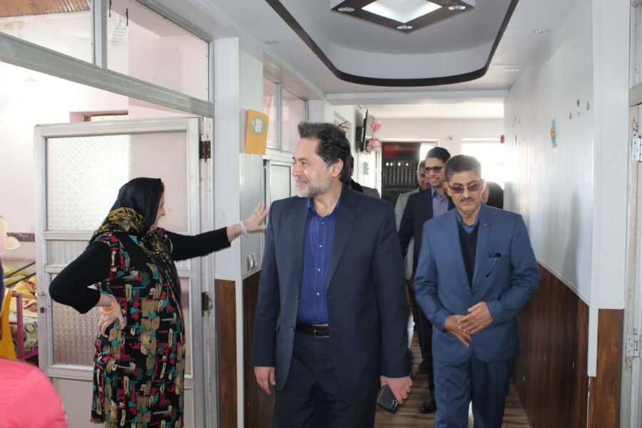 بازدید دکتر حسین نحوی نژاد از مرکز نگهداری معلولان ذهنی لیلاکوه لنگرود
